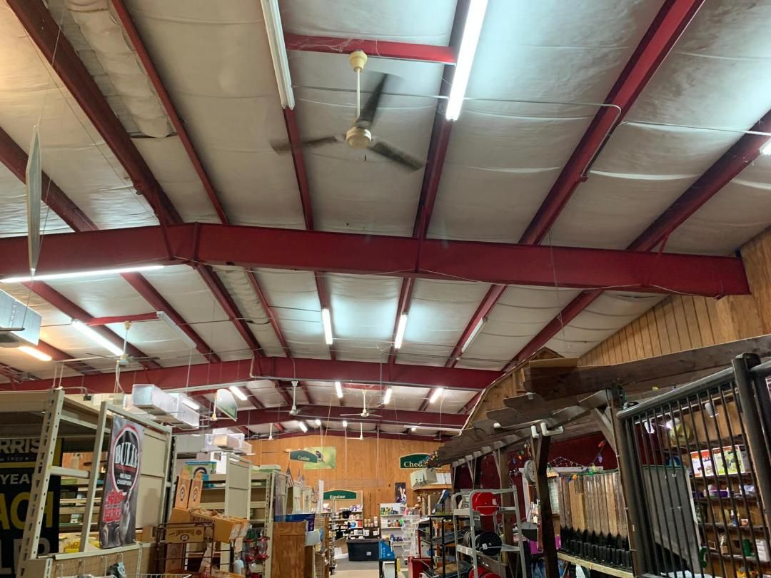 WINNING CIRCLE FEED & PET SUPPLIES: 9722 State Road 52, Hudson, FL 34669